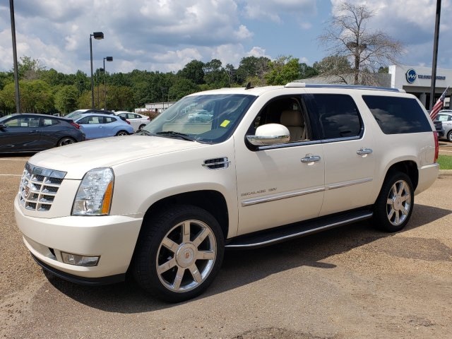 2014 Cadillac Escalade For Sale >> Pre Owned 2014 Cadillac Escalade Esv Luxury Rwd 4d Sport Utility 2014 Cadillac Escalade For Sale >> Pre Owned 2014 Cadillac Escalade Esv Luxury Rwd 4d Sport Utility