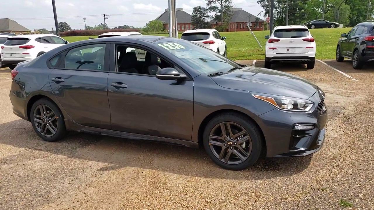 New 2020 Kia Forte GT-Line FWD 4dr Car