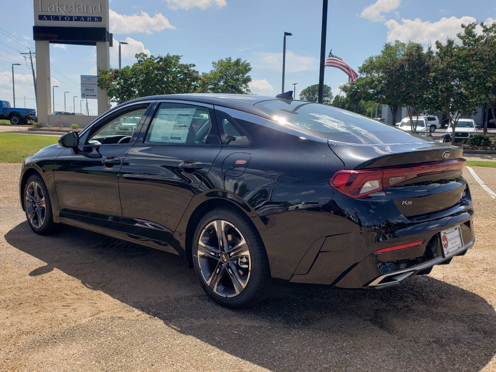 New 2021 Kia K5 EX FWD 4dr Car