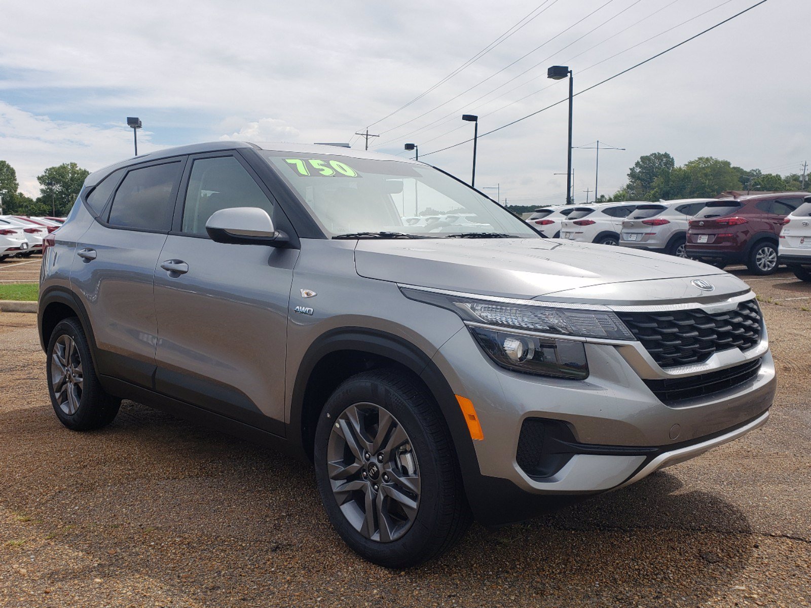 new 2021 kia seltos lx awd